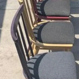 Szuper akció Színes beltéri fa székek