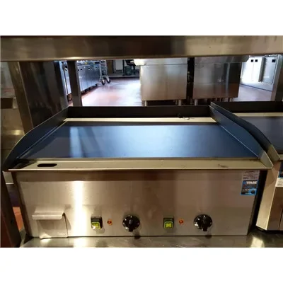 Csak ma Rostlap gázüzemű sima 656x485 mm 8 kW