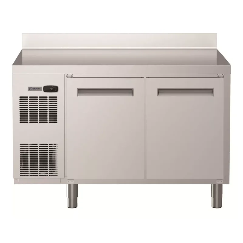 Electrolux - hűtött munkaasztal, két ajtós, oldal aggregátos EJ2H7AA Legkelendőbb