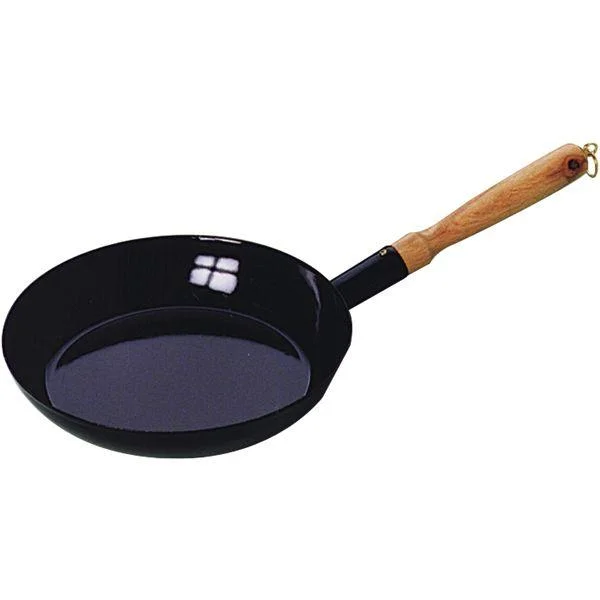 Zománcozott serpenyő, Riess 23 cm, fa markolat Végkiárusítás