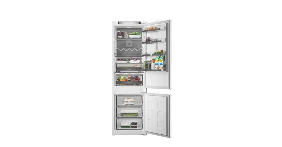 Whirlpool WHK2 5293 B5E2 Beépíthető kombinált hűtő 270L (194/76l ), D, Elektronikus vezérlés HomeWhiz WIFI+BLE támogatás, Adaptív hűtés akár 20%-os energiamegtakarítással, Metal multiflow, csúszópántos zsanér (sliding), 10 év kompresszor garanciával, 17 Szezonális akció