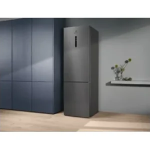 Szezonális akció Electrolux LNT8MC36X CustomFlex kombinált hűtőszekrény, WiFi, NoFrost, 201 cm